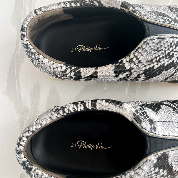 3.1 Phillip Lim Morgan Python Black White Cream Low Top Slip On Sneaker Sz 37 - Picture 12 of 14